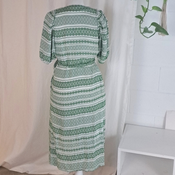 Ann Taylor midi wrap puff sleeve peasant dress green floral stripe embroidery 4P - Picture 5 of 17